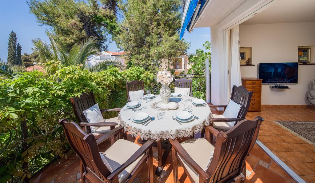 Villa Em Trogir Luaran gambar