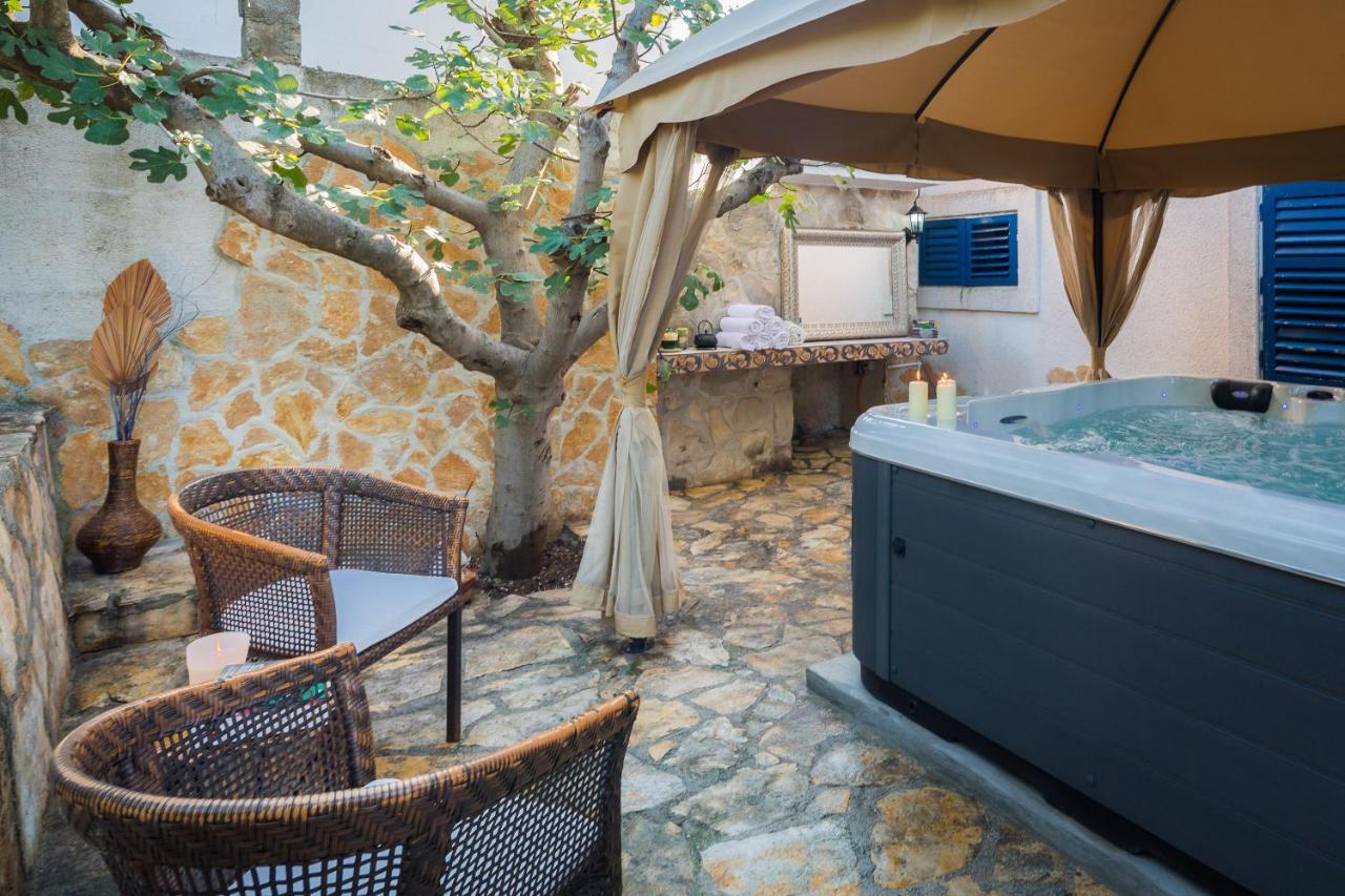 Villa Em Trogir Luaran gambar