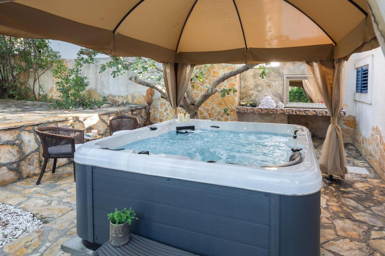 Villa Em Trogir Luaran gambar